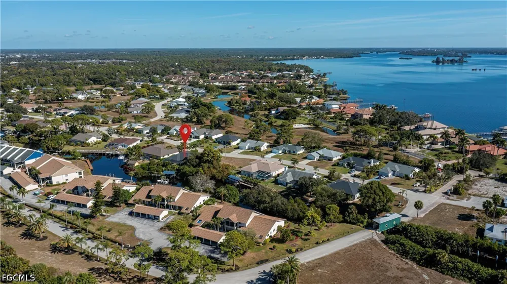 Sam Snead Lane North Fort Myers, FL 33917