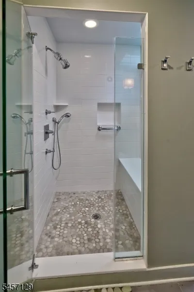 26 Gleneagles Dr Harding, NJ 07935