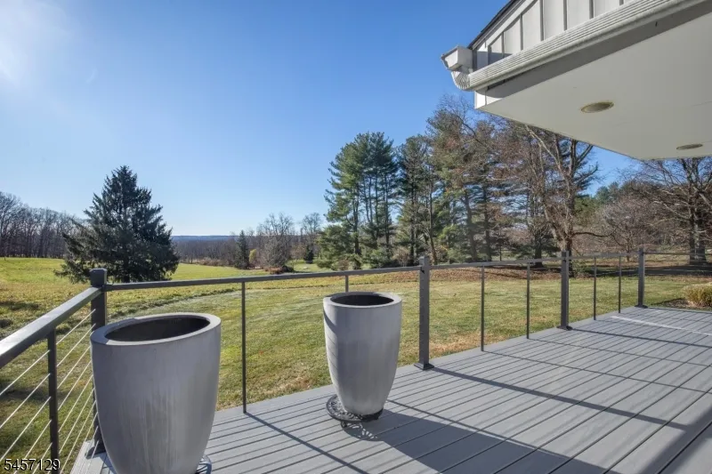 26 Gleneagles Dr Harding, NJ 07935