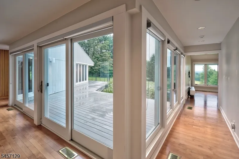 26 Gleneagles Dr Harding, NJ 07935