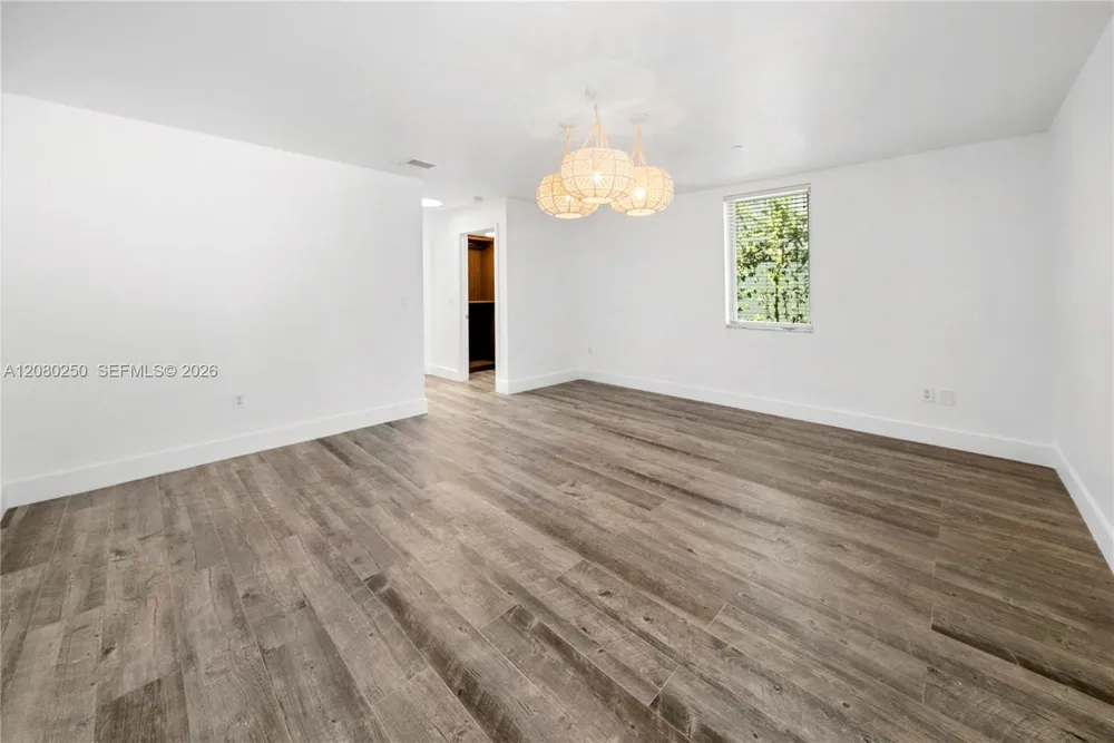 179 Shore Dr #179-6 Miami Beach, FL 33141