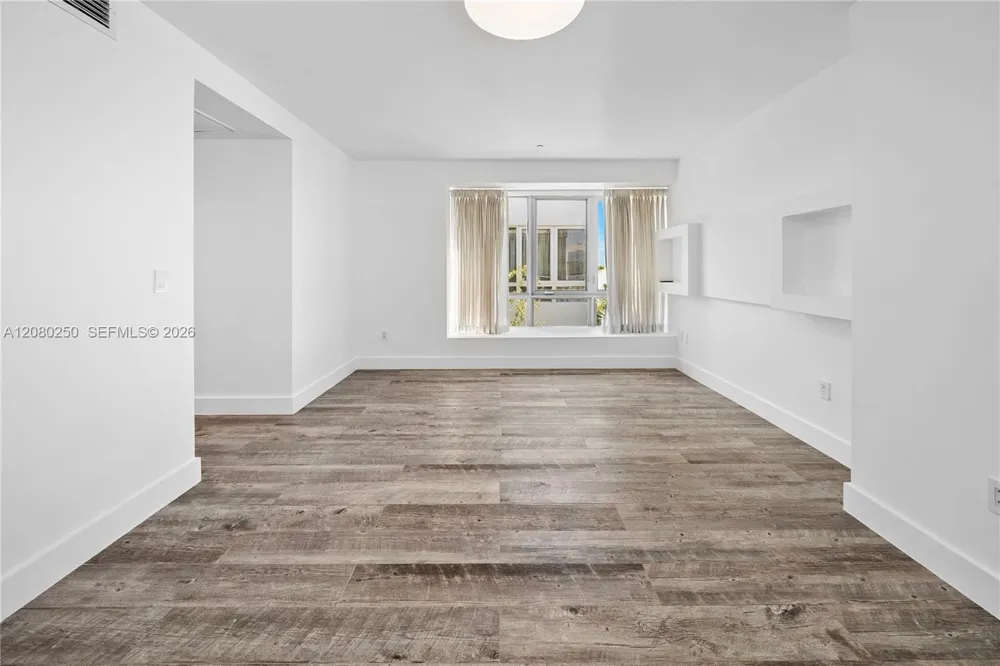 179 Shore Dr #179-6 Miami Beach, FL 33141