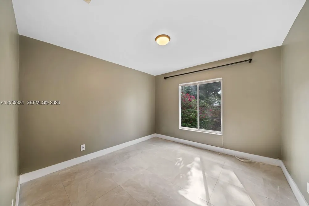 534 NW 50th St #A Miami, FL 33127