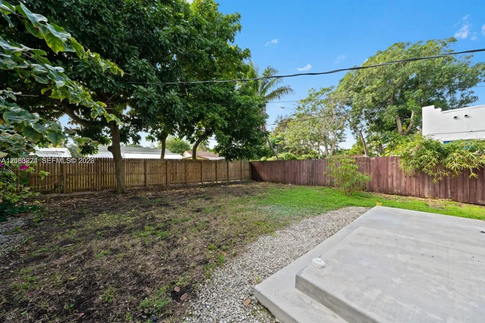 534 NW 50th St #A Miami, FL 33127