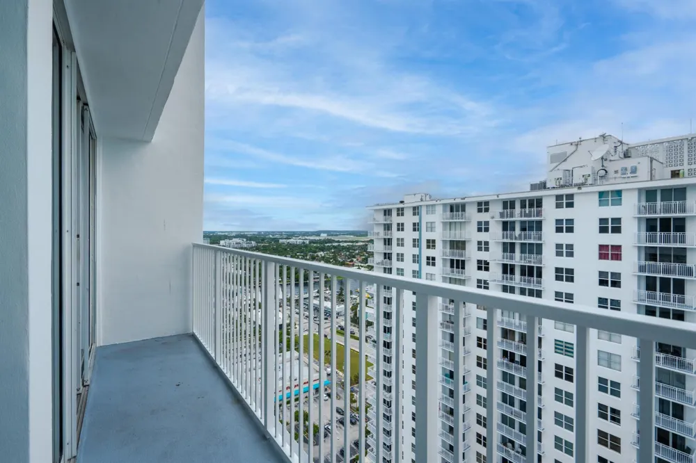 111 BRINY AVENUE #PH7 Pompano Beach, FL 33062