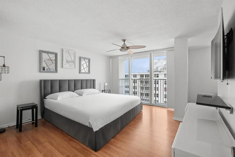 111 BRINY AVENUE #PH7 Pompano Beach, FL 33062