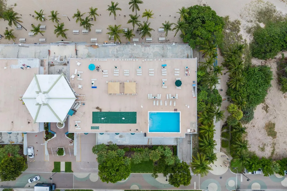 111 BRINY AVENUE #PH7 Pompano Beach, FL 33062