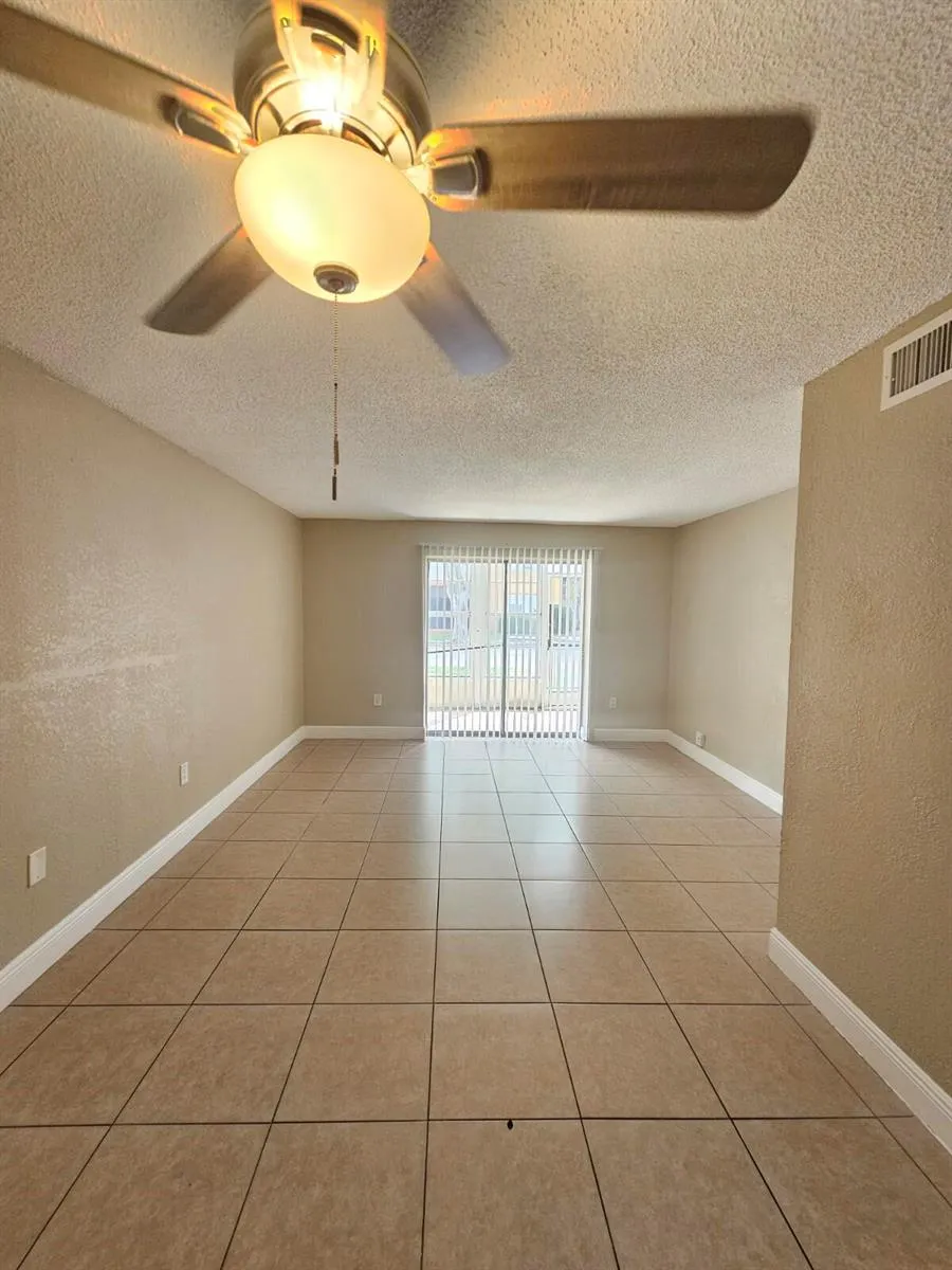 4324 NW 9TH AVENUE #6-1C Deerfield Beach, FL 33064