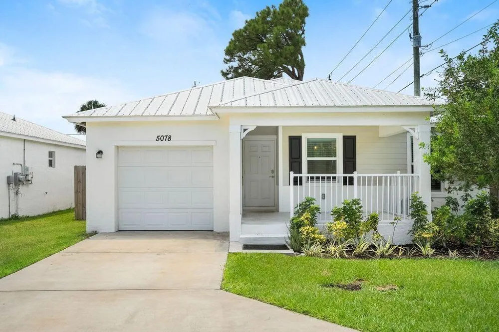 5078 SE ISABELITA AVENUE Stuart, FL 34997