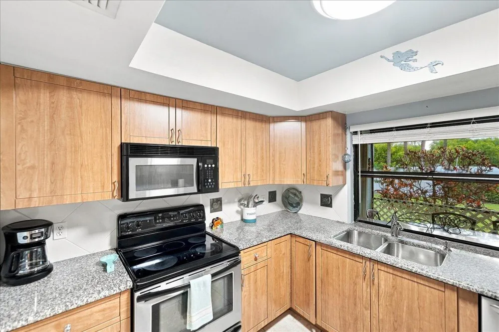 4150 NE Breakwater Drive Jensen Beach, FL 34957