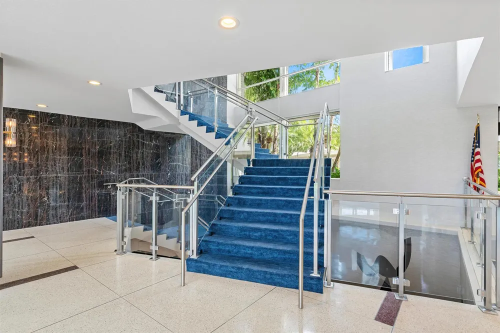 44 COCOANUT Row #526B Palm Beach, FL 33480