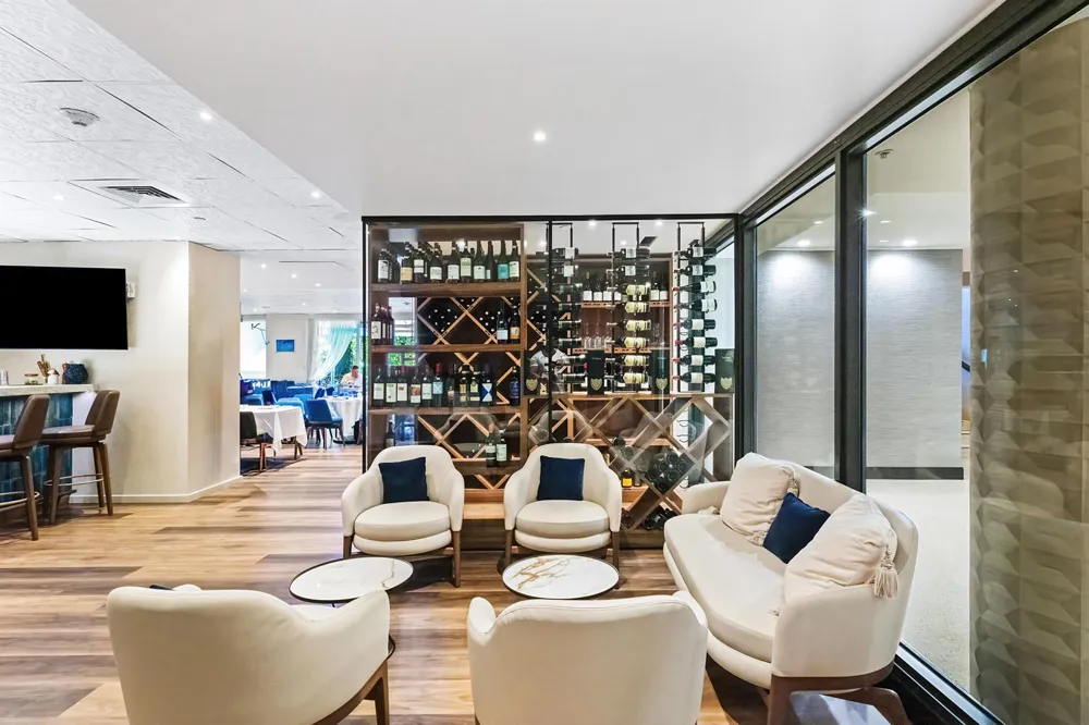 44 COCOANUT Row #526B Palm Beach, FL 33480