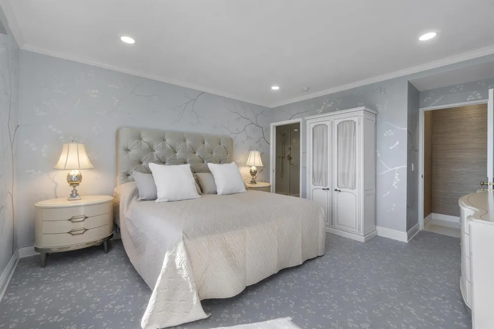 44 COCOANUT Row #526B Palm Beach, FL 33480