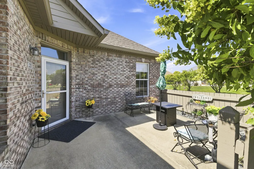 2379 Saddle Drive Shelbyville, IN 46176