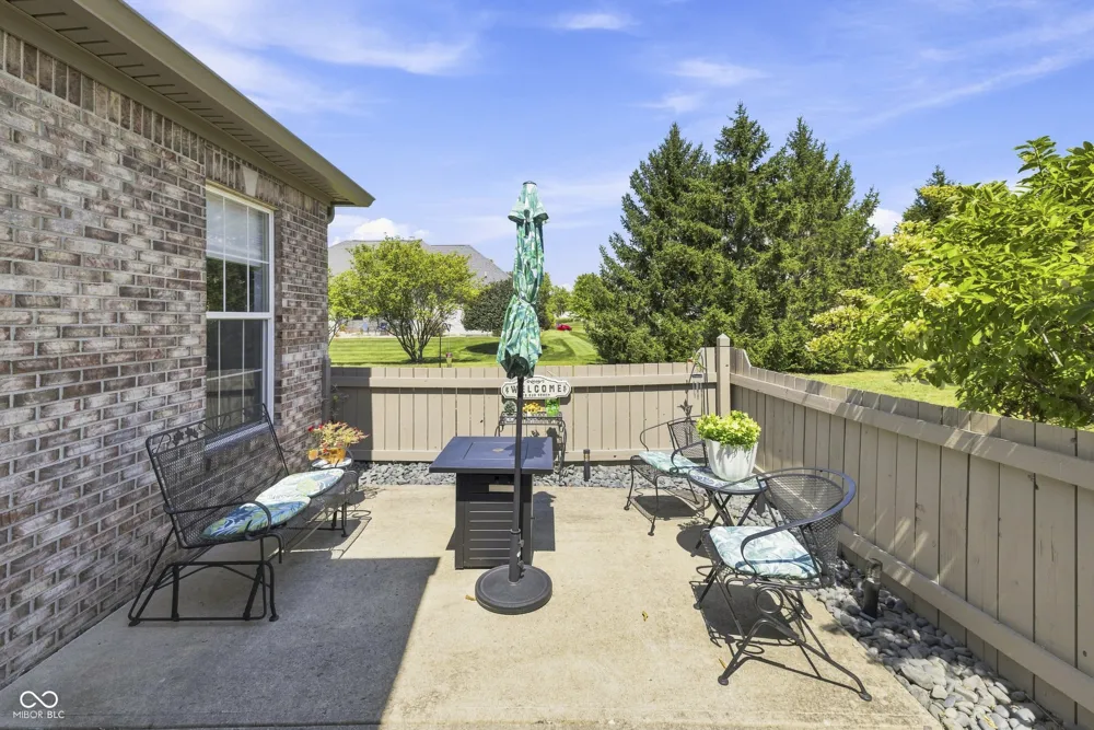 2379 Saddle Drive Shelbyville, IN 46176