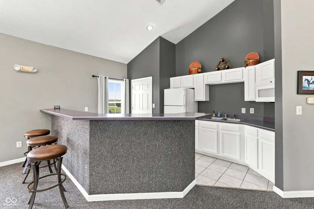 2379 Saddle Drive Shelbyville, IN 46176
