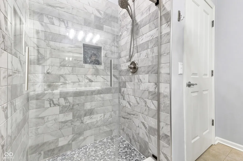 2379 Saddle Drive Shelbyville, IN 46176