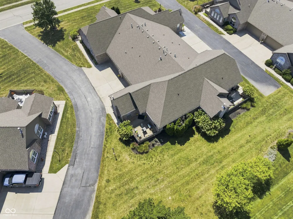 2379 Saddle Drive Shelbyville, IN 46176