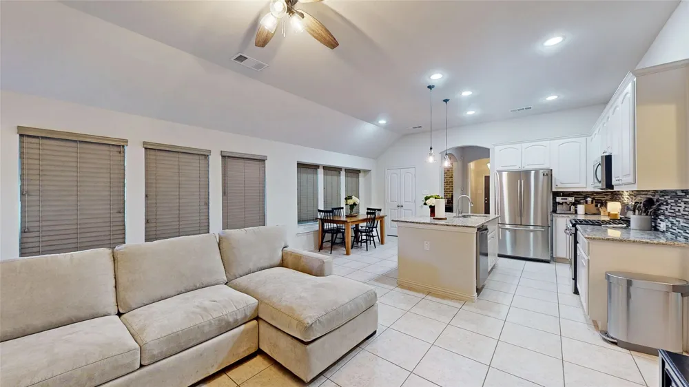 421 Catherine Lane Lantana, TX 76226