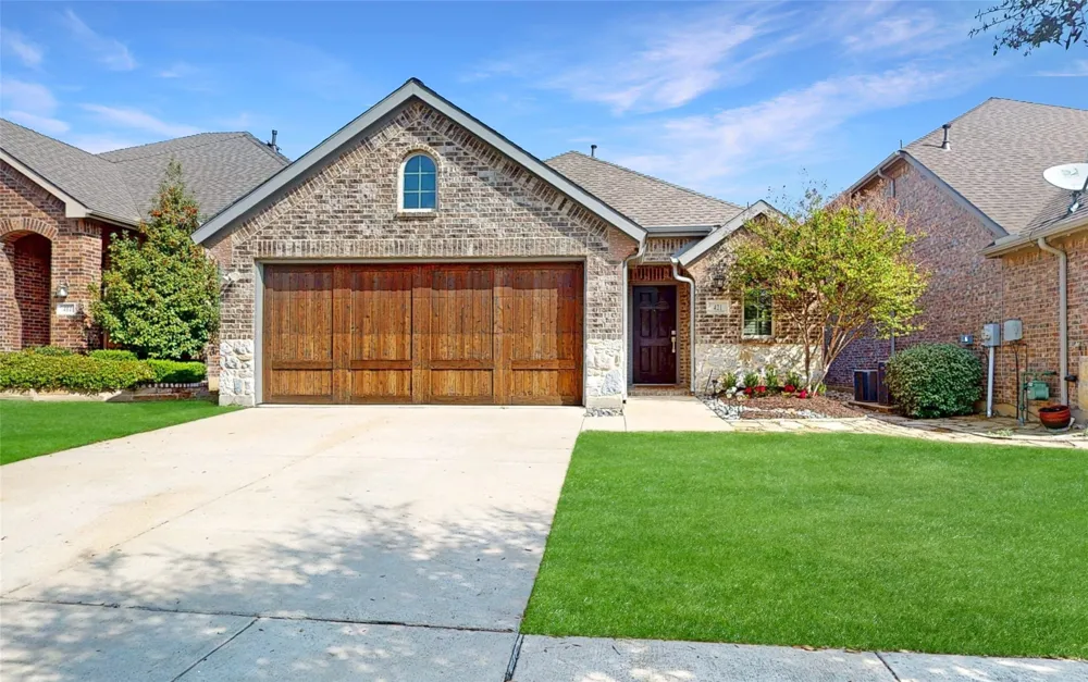 421 Catherine Lane Lantana, TX 76226
