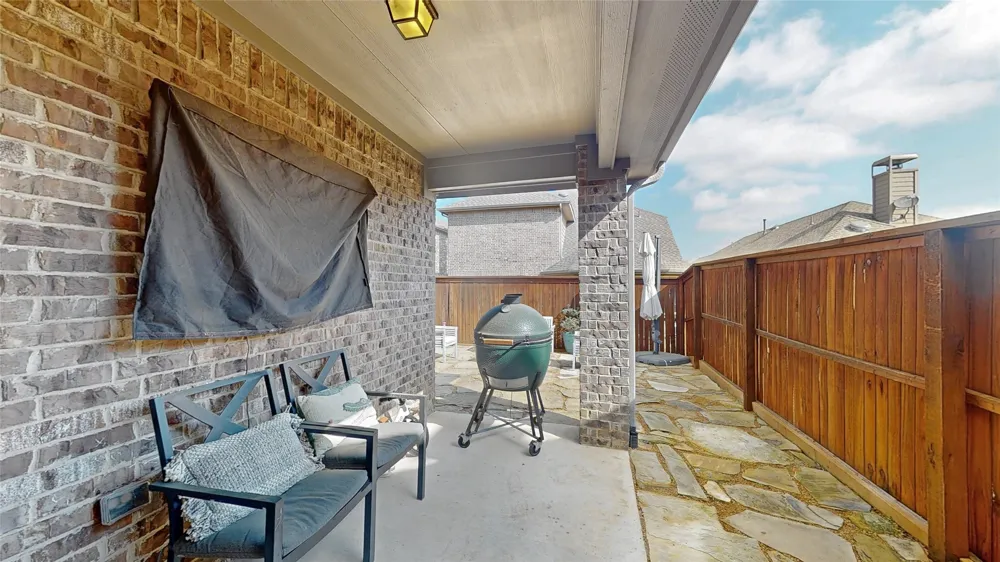 421 Catherine Lane Lantana, TX 76226