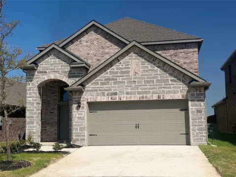 1216 Silent Peak Drive