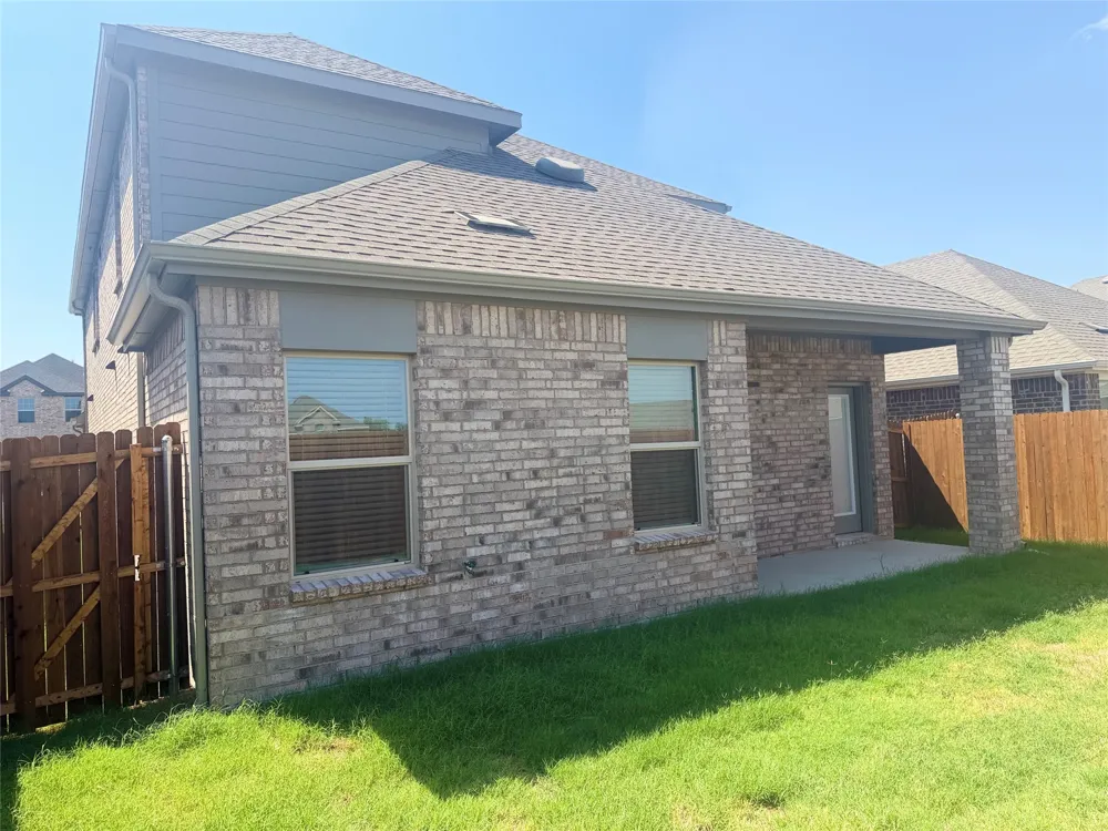 1216 Silent Peak Drive Princeton, TX 75407