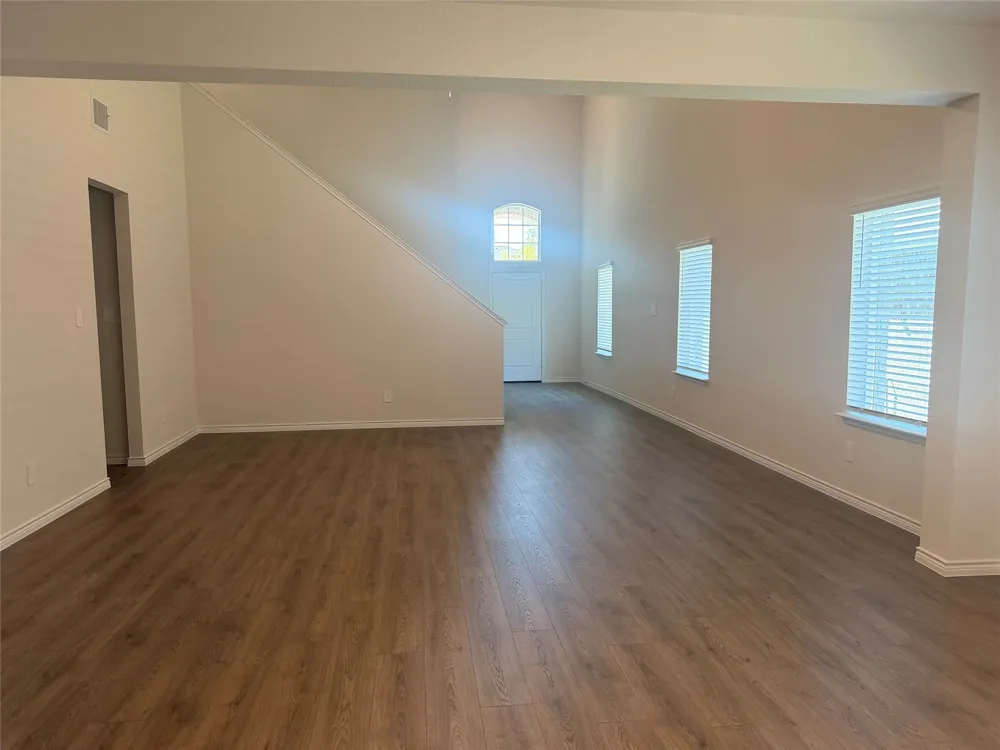 1216 Silent Peak Drive Princeton, TX 75407