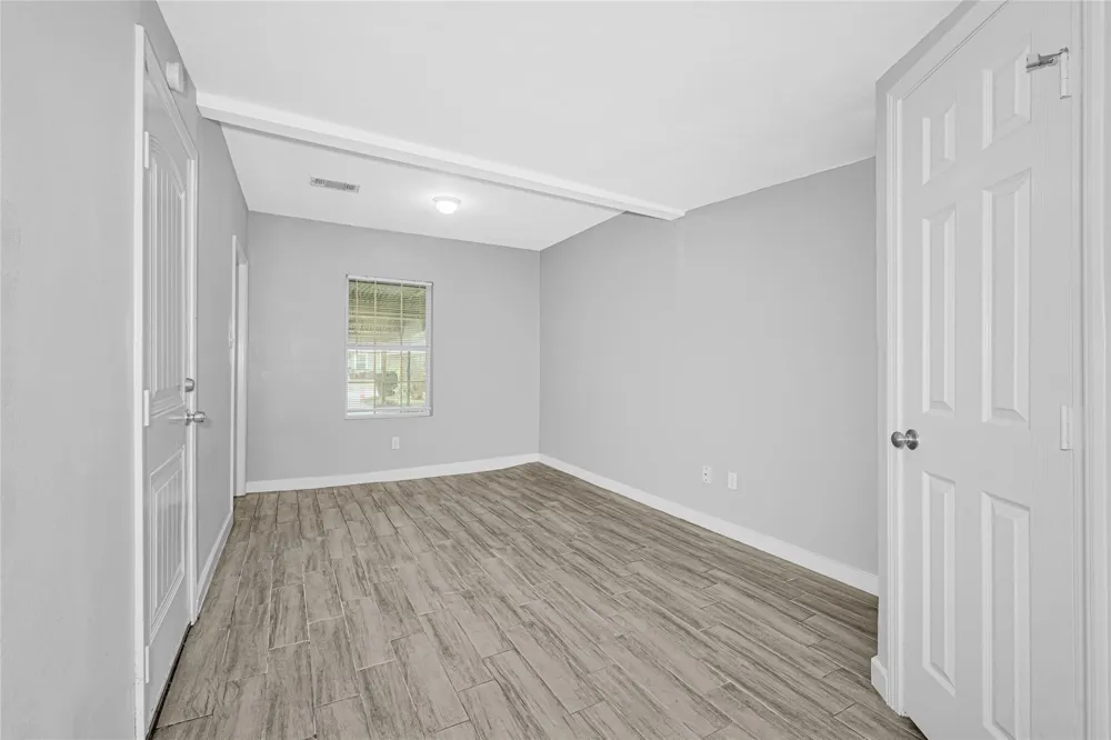 5009 Bataan Road Houston, TX 77033