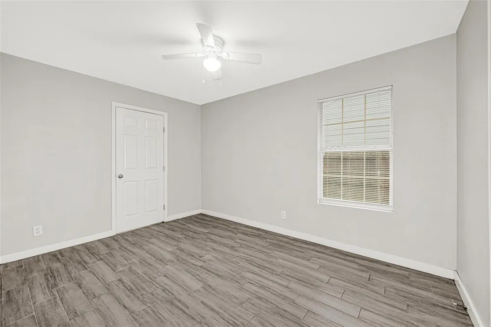 5009 Bataan Road Houston, TX 77033