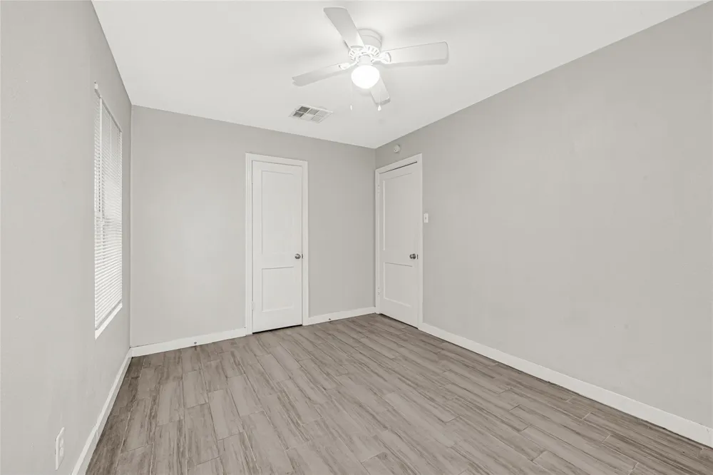 5009 Bataan Road Houston, TX 77033