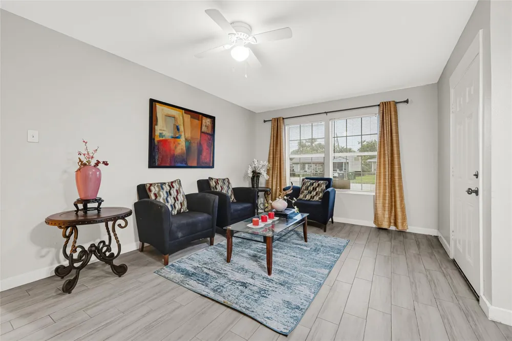 5009 Bataan Road Houston, TX 77033