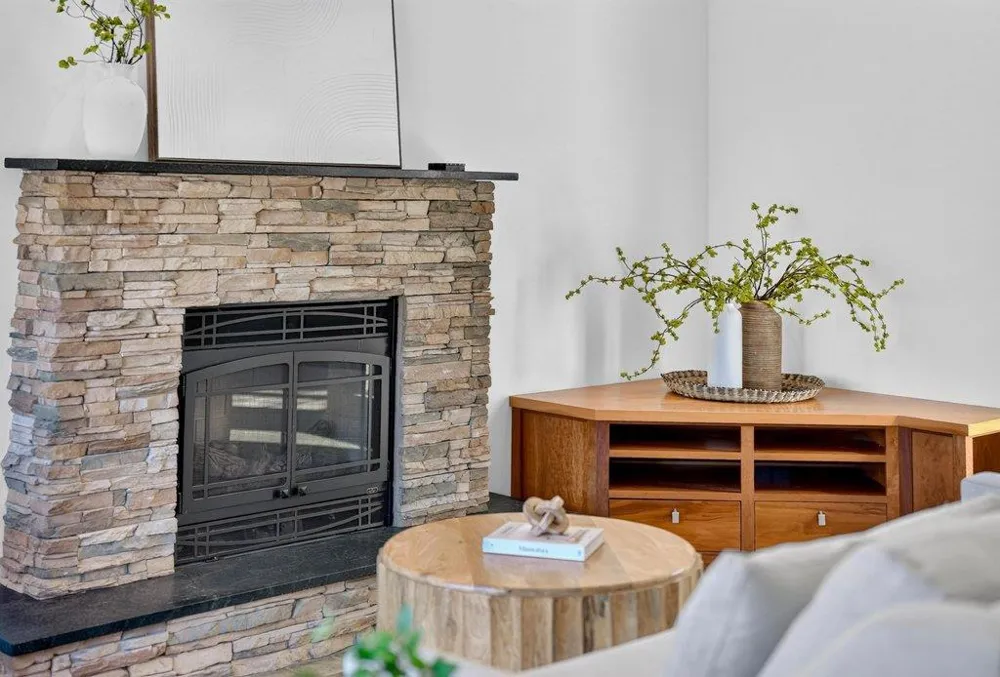 325 25th Santa Cruz, CA 95062