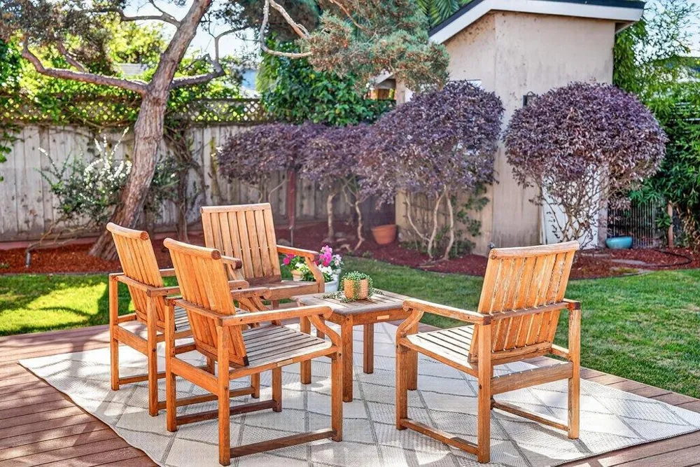 325 25th Santa Cruz, CA 95062