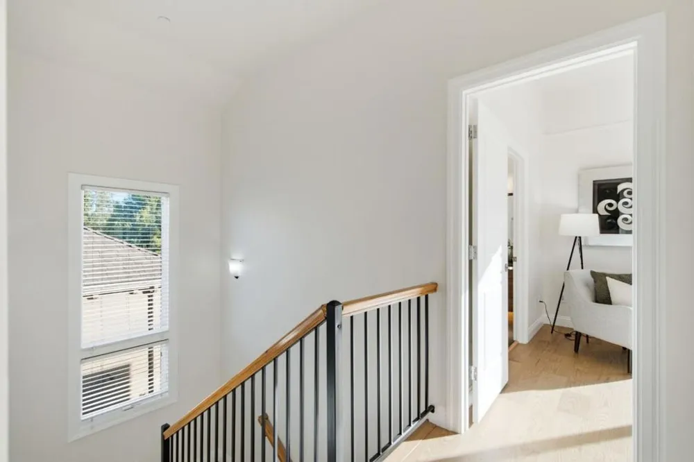 17101712 Gum Street San Mateo, CA 94402