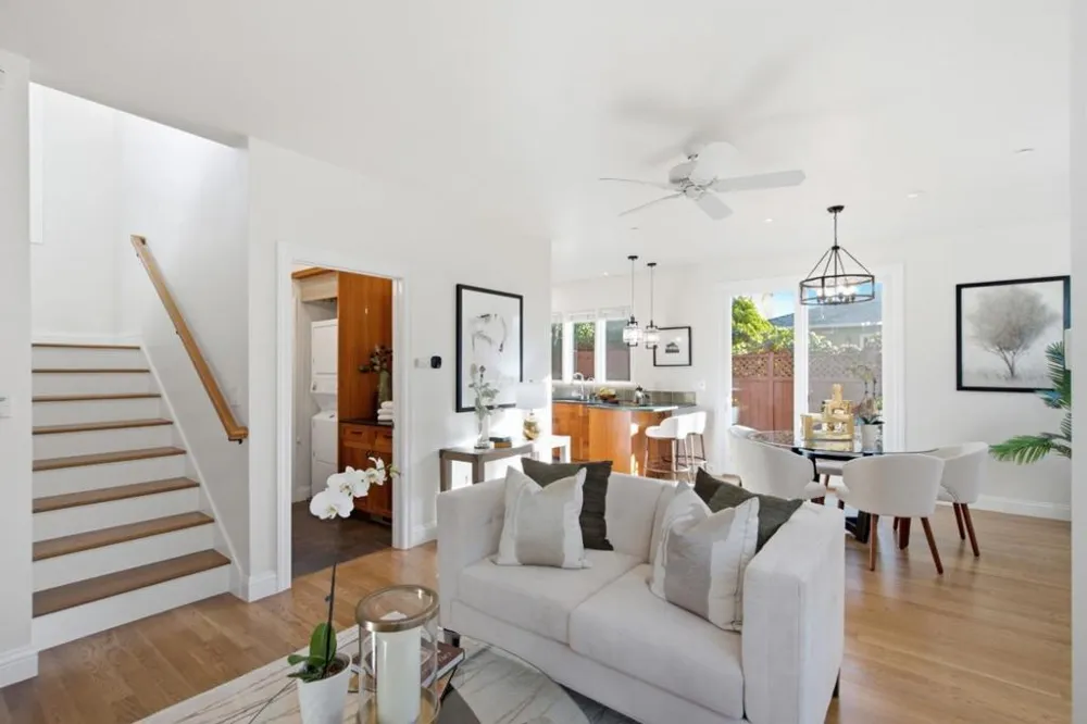 17101712 Gum Street San Mateo, CA 94402