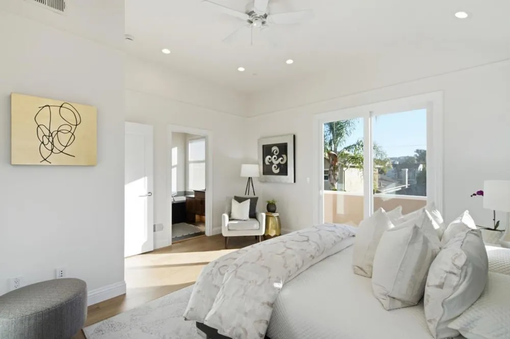17101712 Gum Street San Mateo, CA 94402