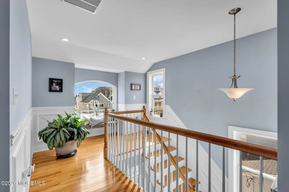 25 Sunrise Way Toms River, NJ 08753