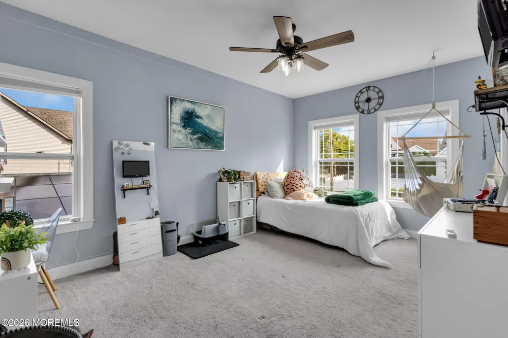25 Sunrise Way Toms River, NJ 08753