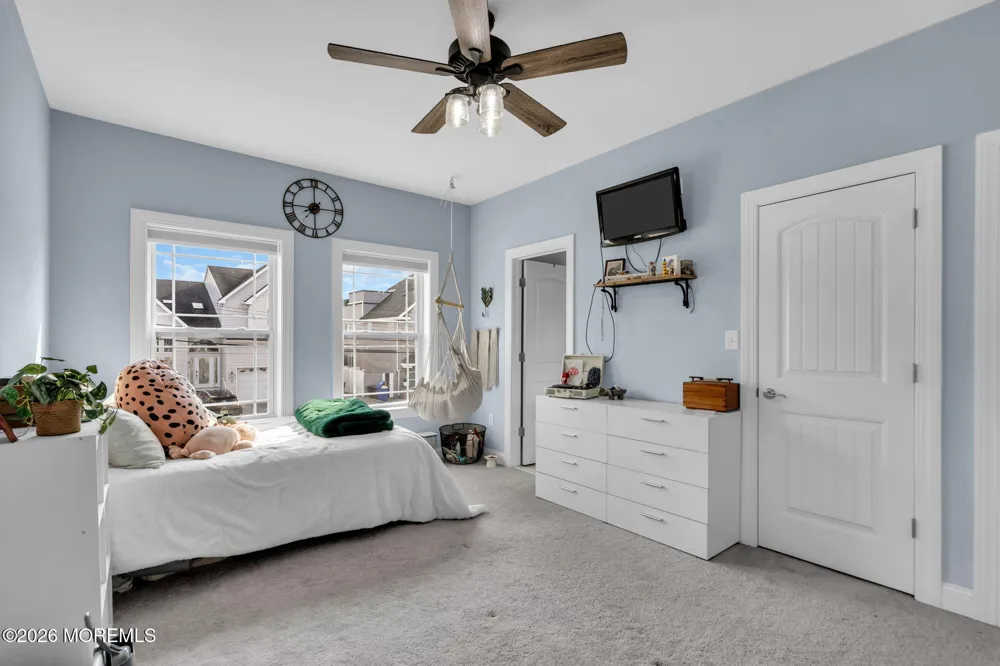25 Sunrise Way Toms River, NJ 08753
