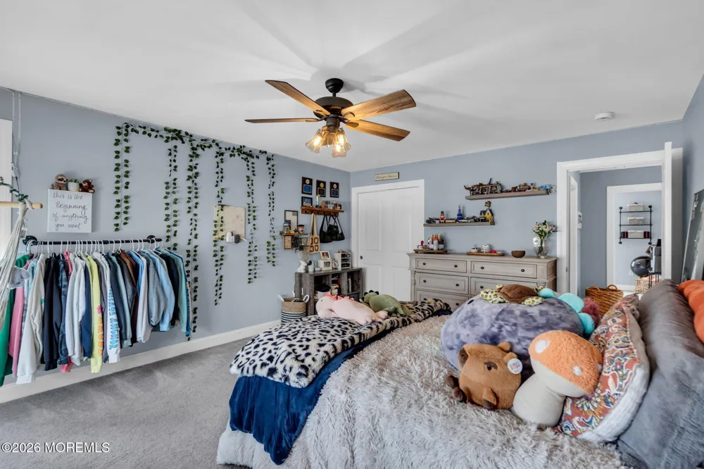 25 Sunrise Way Toms River, NJ 08753