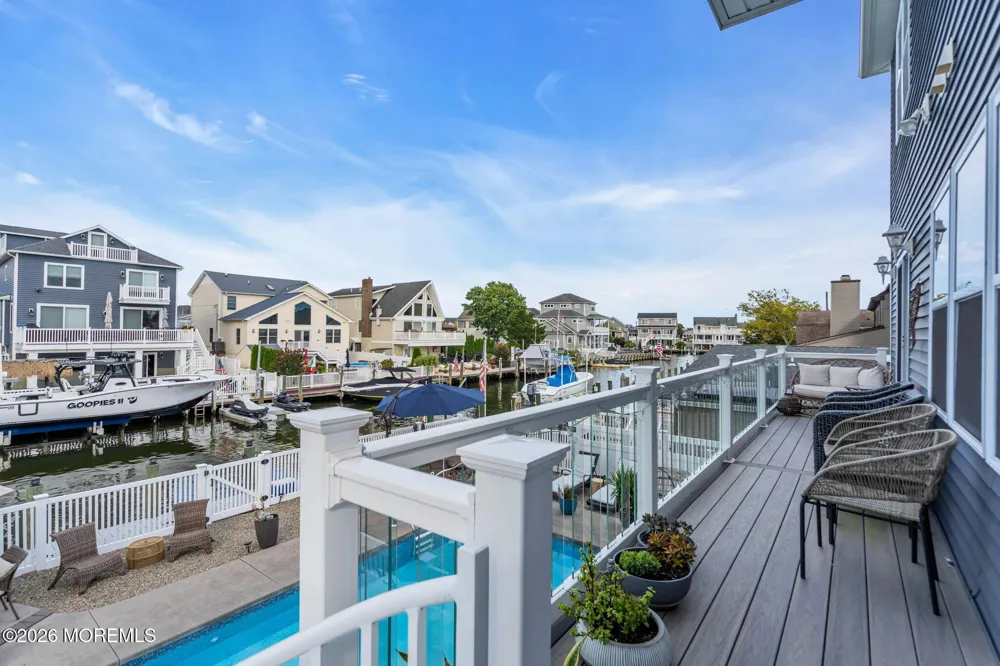 25 Sunrise Way Toms River, NJ 08753
