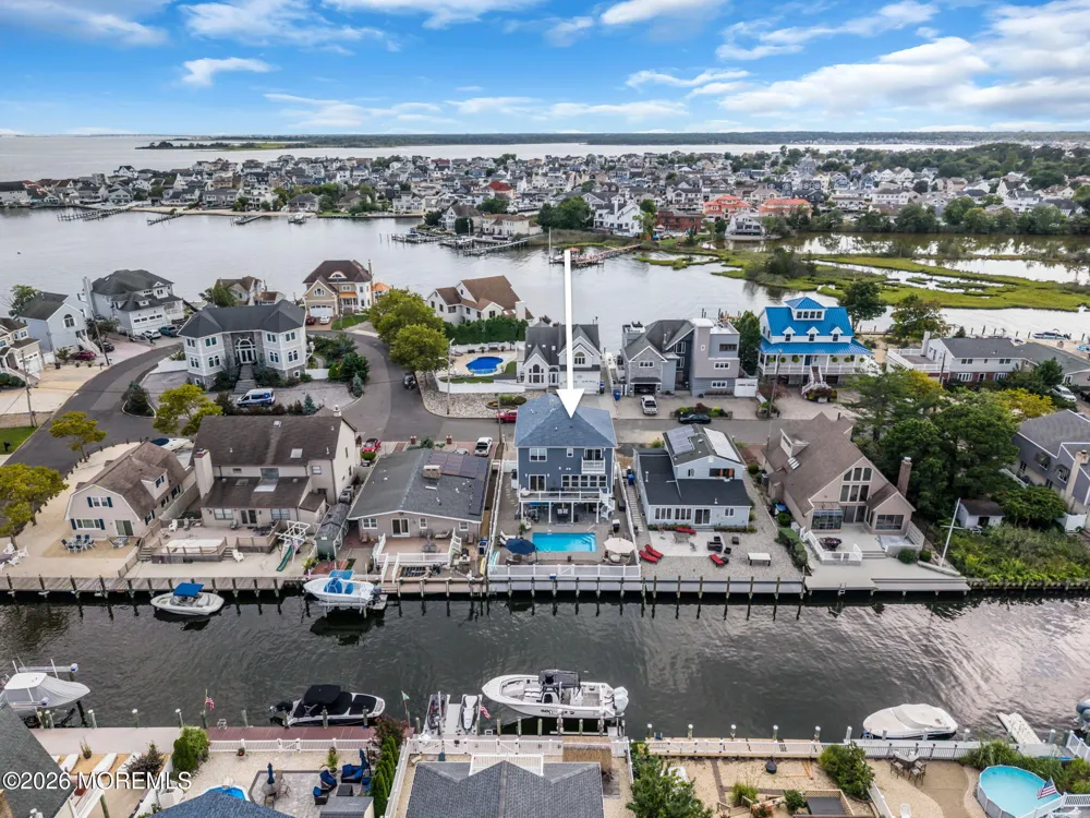 25 Sunrise Way Toms River, NJ 08753