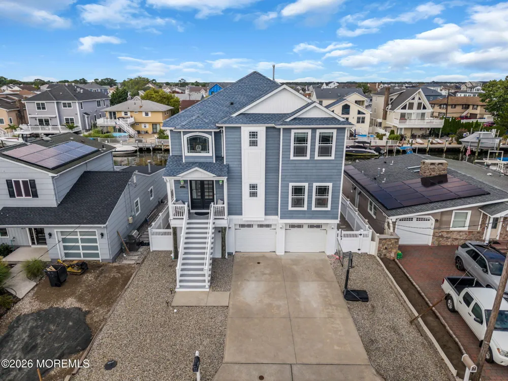 25 Sunrise Way Toms River, NJ 08753
