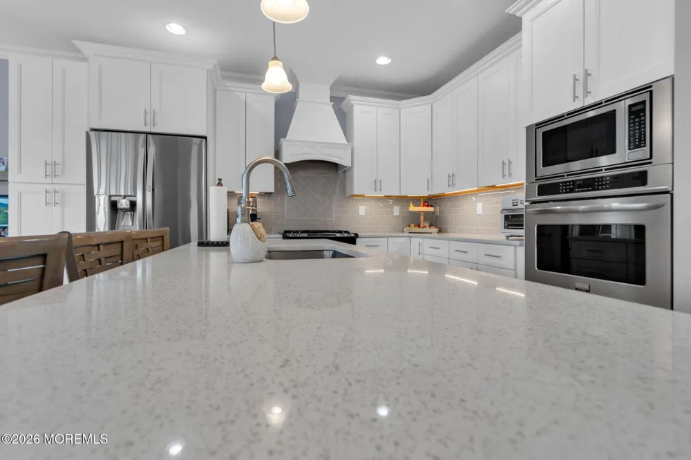 25 Sunrise Way Toms River, NJ 08753