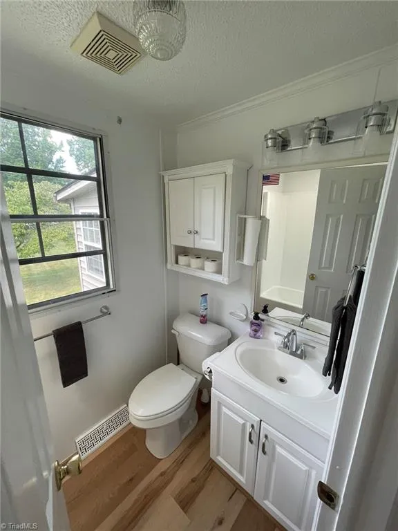 1041 Brooks Road Reidsville, NC 27320