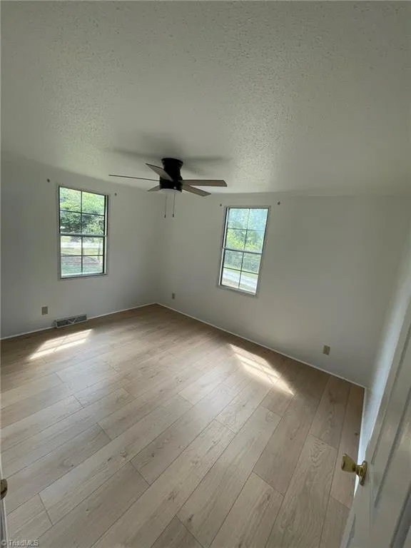 1041 Brooks Road Reidsville, NC 27320