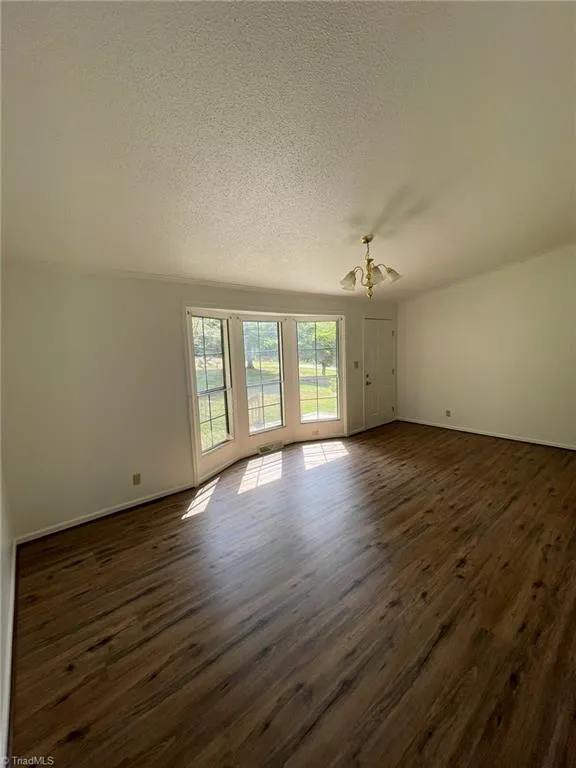 1041 Brooks Road Reidsville, NC 27320
