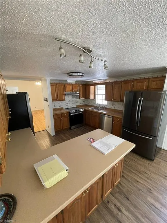 1041 Brooks Road Reidsville, NC 27320