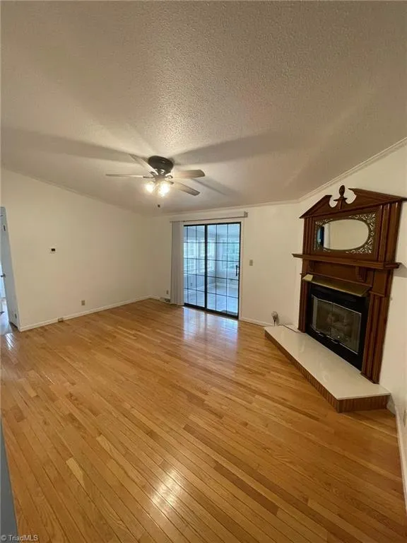 1041 Brooks Road Reidsville, NC 27320